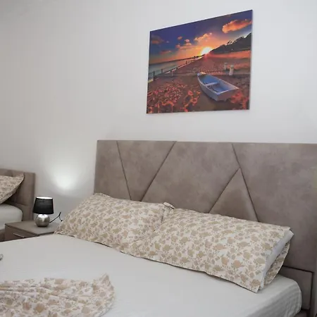 Best Summer 格勒姆