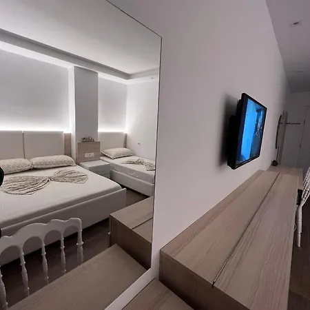 Best Summer Hotel apartamentowy