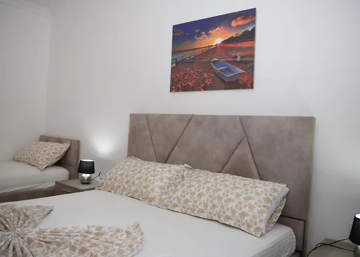 Best Summer 格勒姆