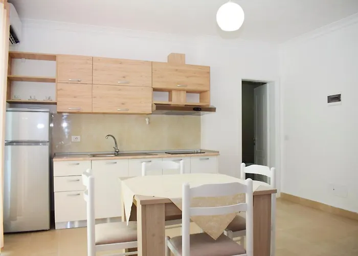 Best Summer Apartahotel Golem (Tirana)