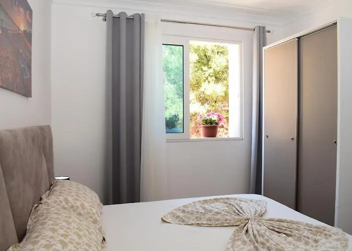 Best Summer Apartahotel